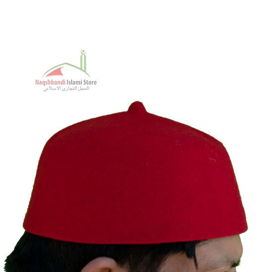 Red wool hat 2025